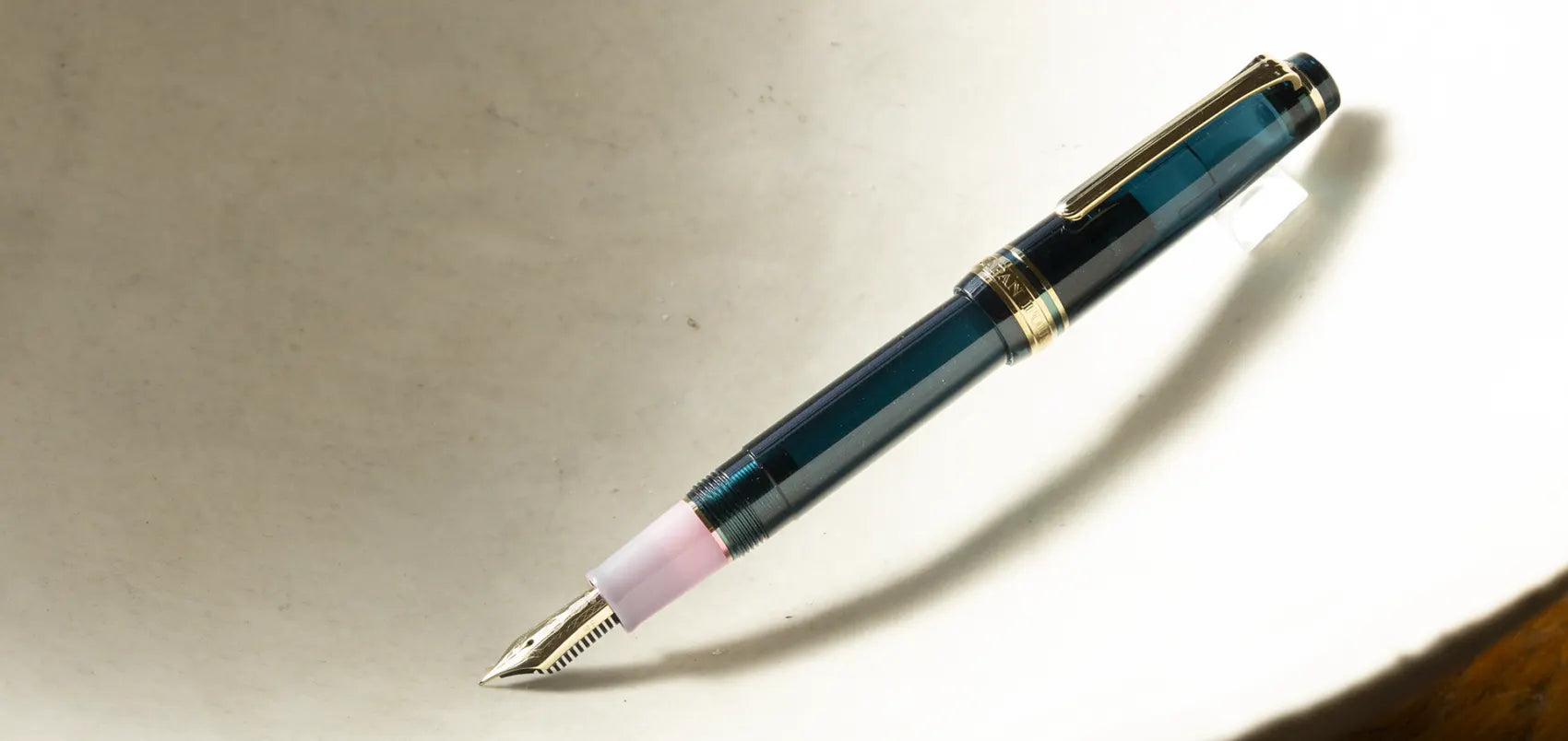 Sailor - Pluma Estilográfica - Komakusa - Pro Gear Slim - ORO 14K