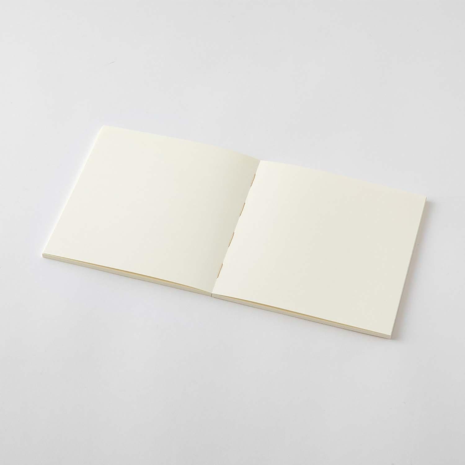 MD PAPER - Cuaderno Thick A5 Square - Liso