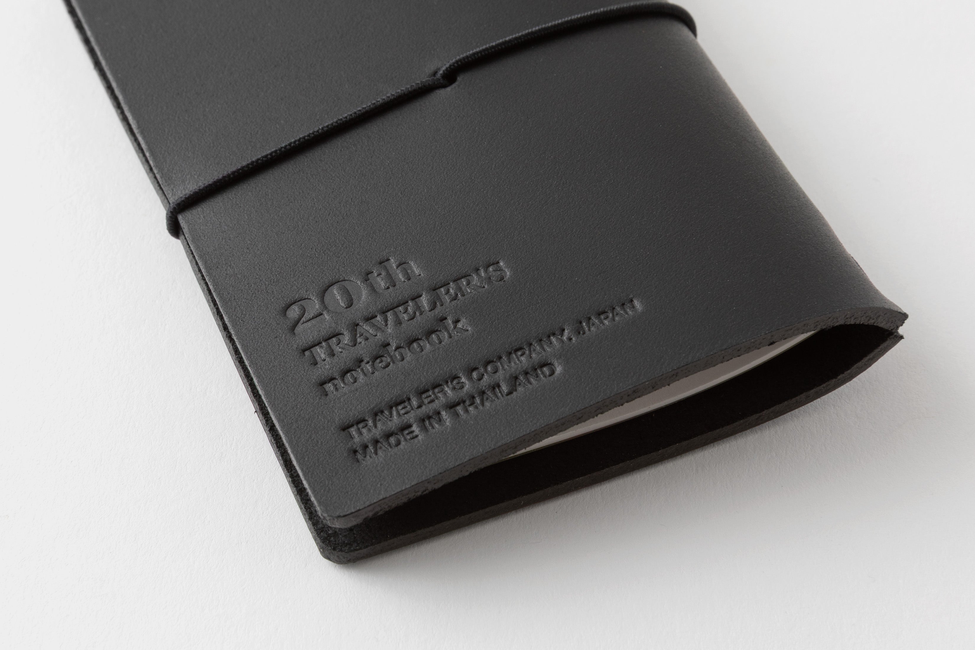 Traveler's Company - Traveler's Notebook Tamaño Tarjeta - Negro - Set 20th Anniversary