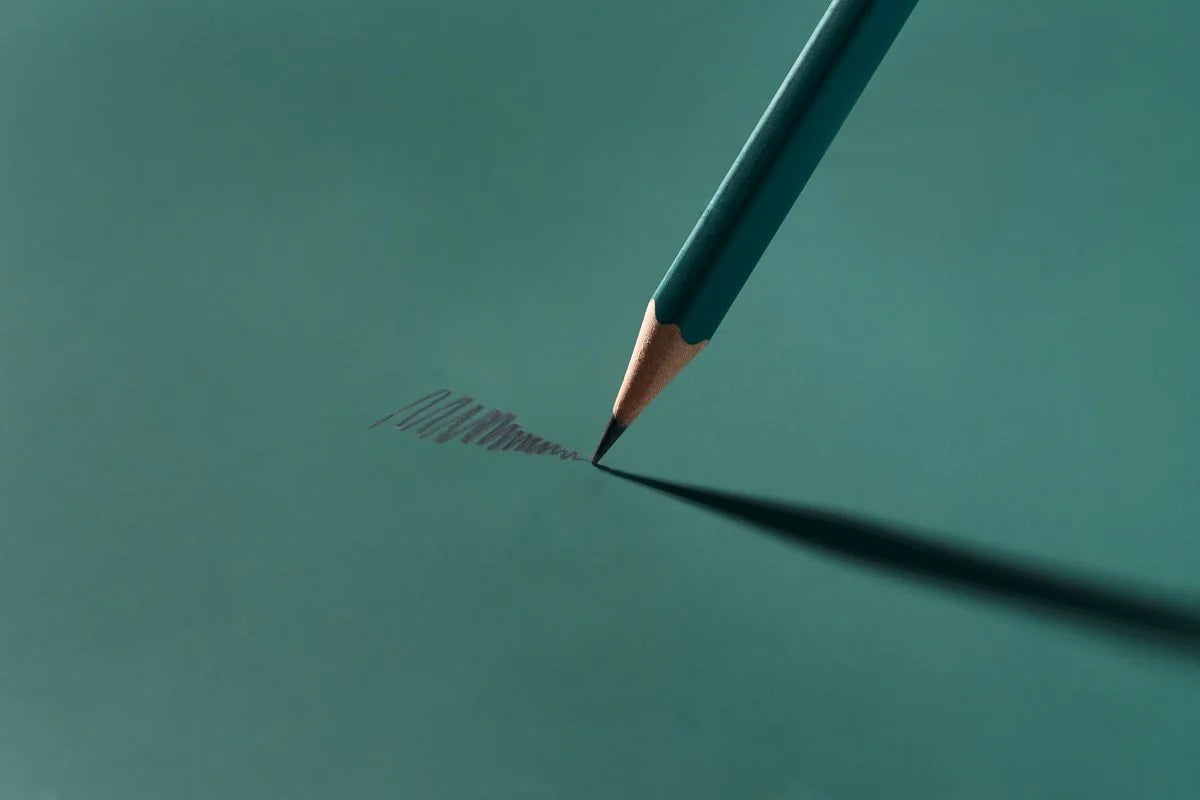 Blackwing Matte Green – Caja 12 uds Lápiz – Grafito Suave (4B)