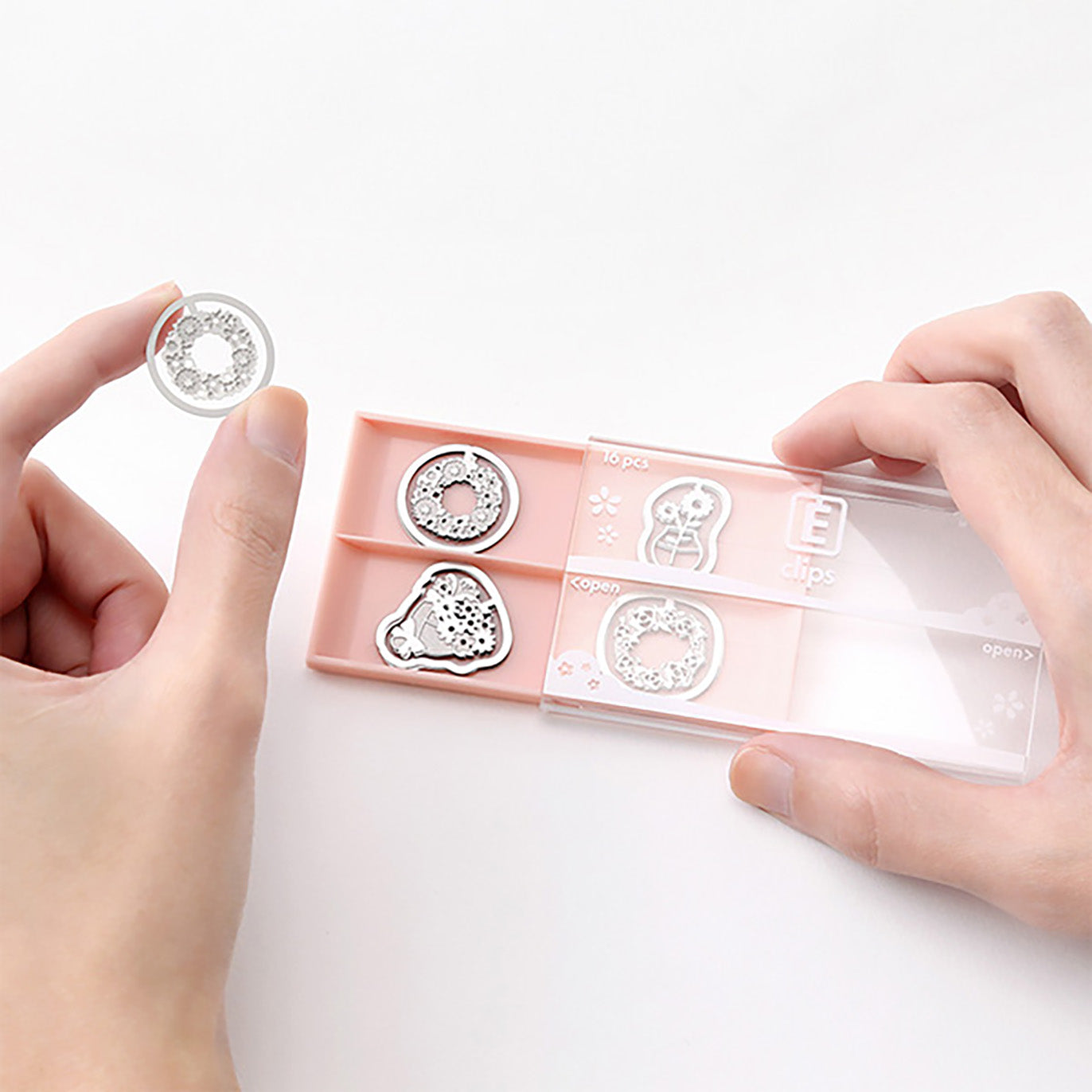 Midori - Set 16 clips acero grabados - Flores