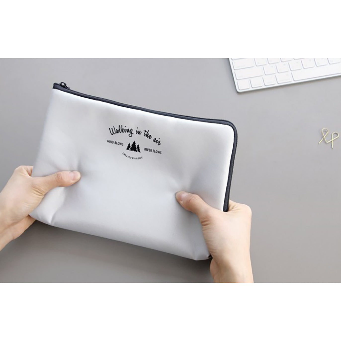 ICONIC - Estuche Portacables L - Gris