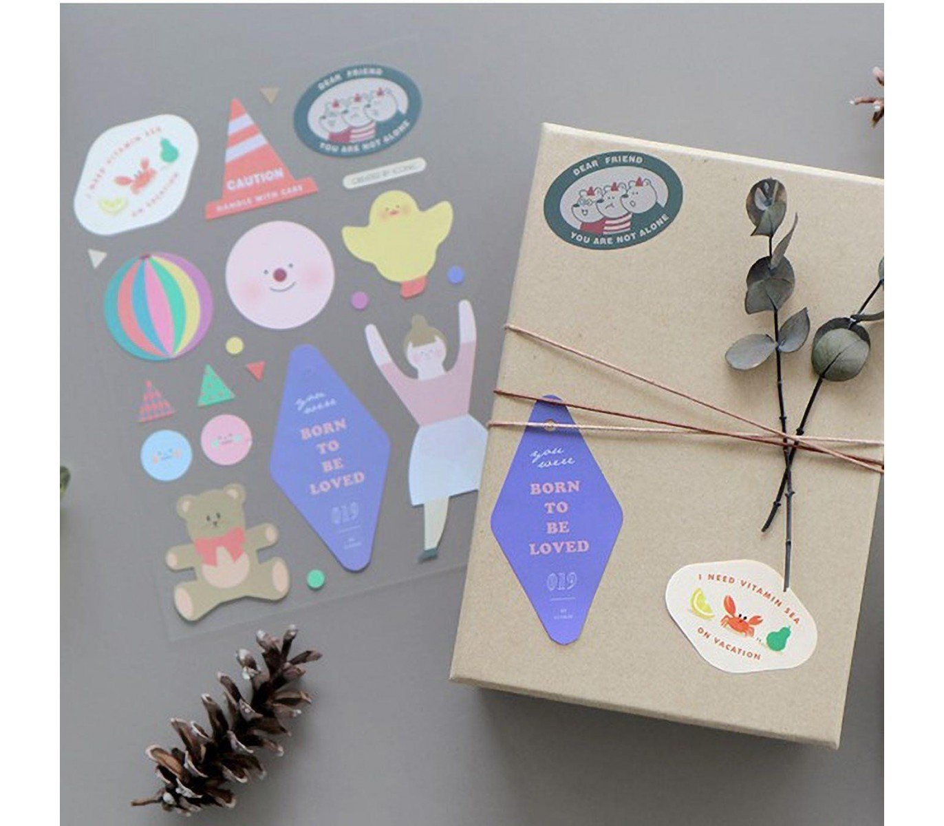 ICONIC - Pegatinas - Born to be loved