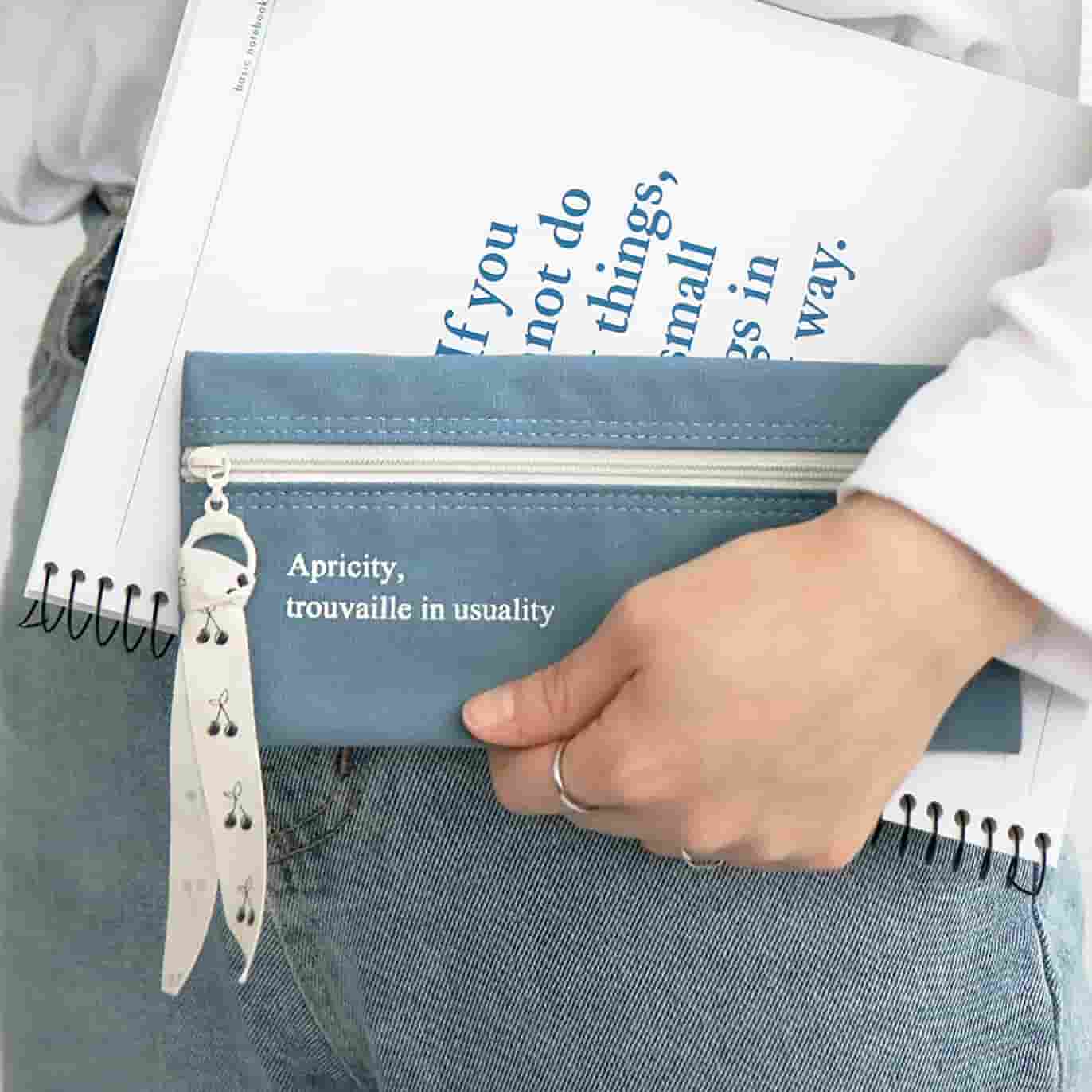 ICONIC - Estuche Cottony - Azul