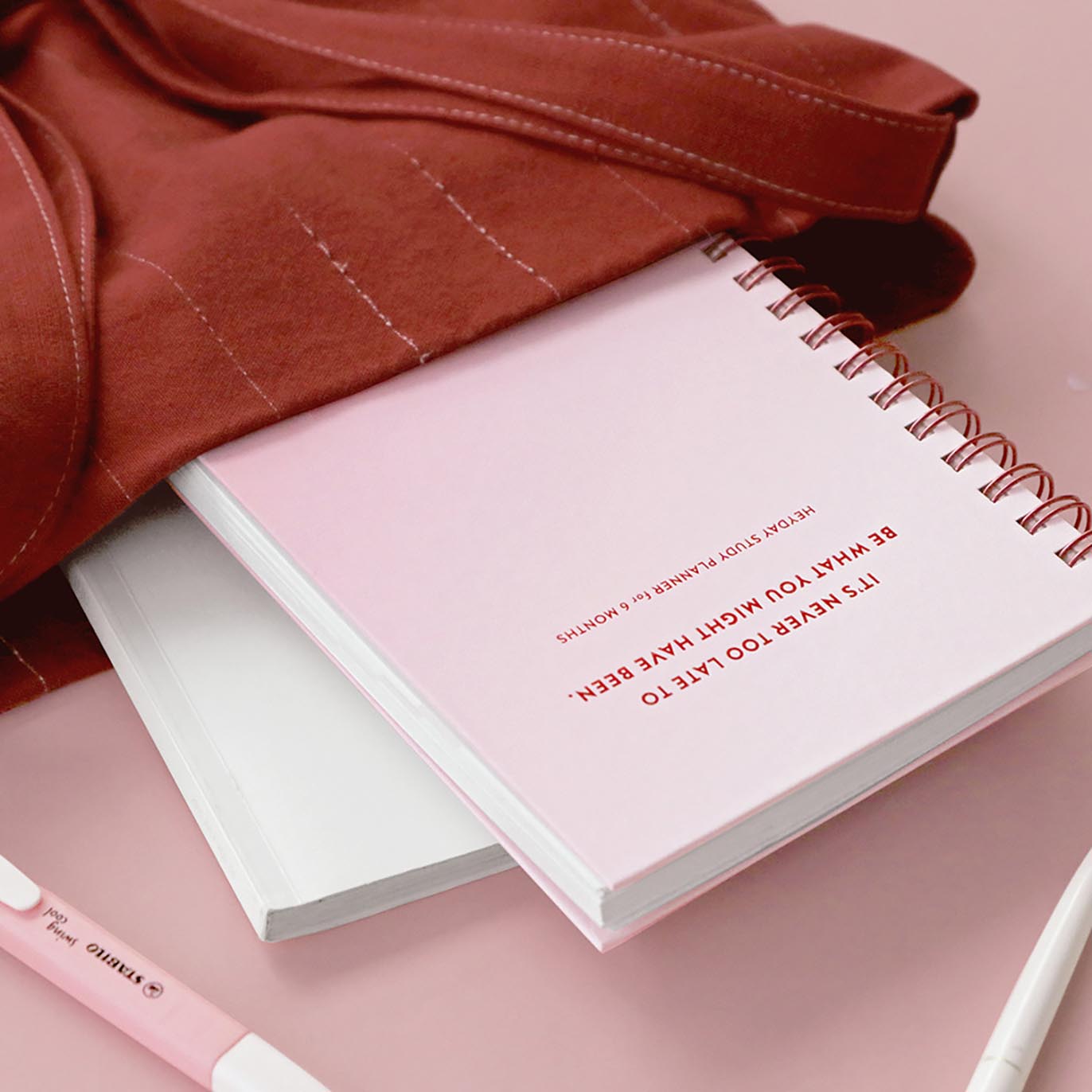 ICONIC - Planificador Estudios - Hey Day Pink