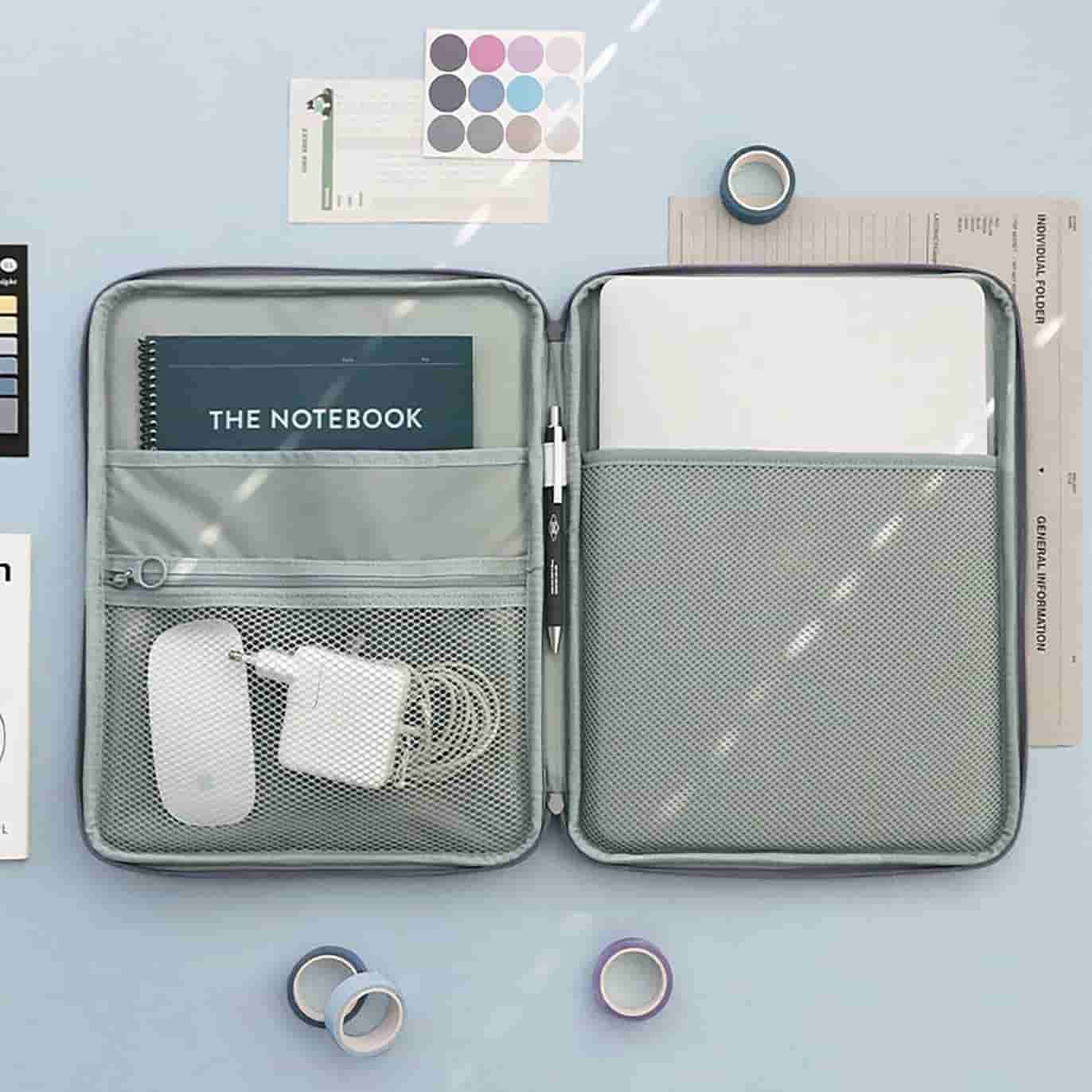 ICONIC - Funda para portátil A4 (13 pulgadas) - Blue - Cottony