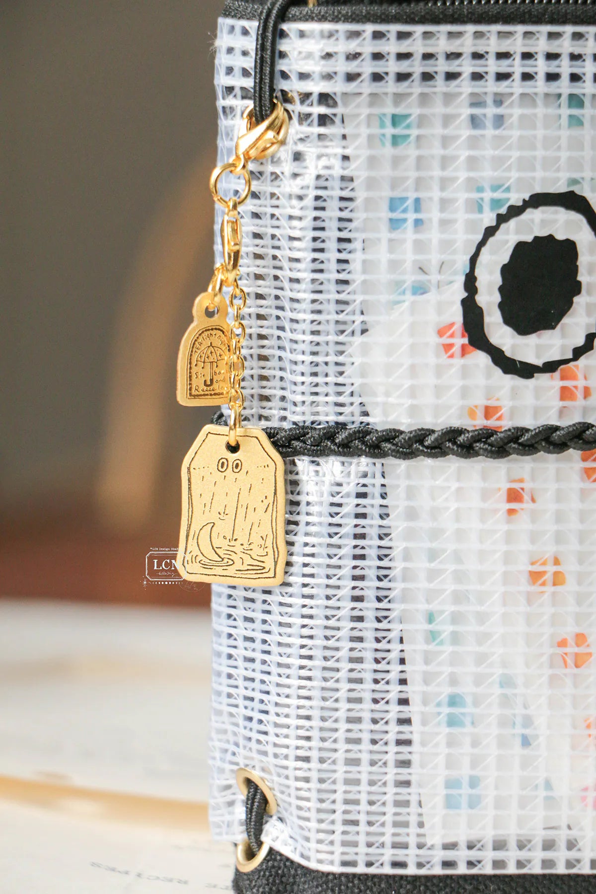 LCN - Colgante de Latón Sorpresa - Brass Charm BLIND BOX (varios modelos)