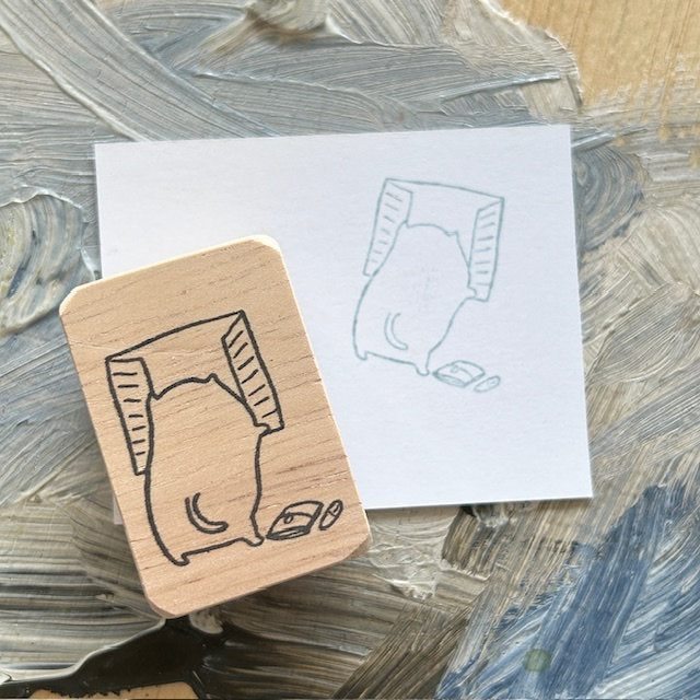 CatDoo - Sello de madera - Staring out the Window