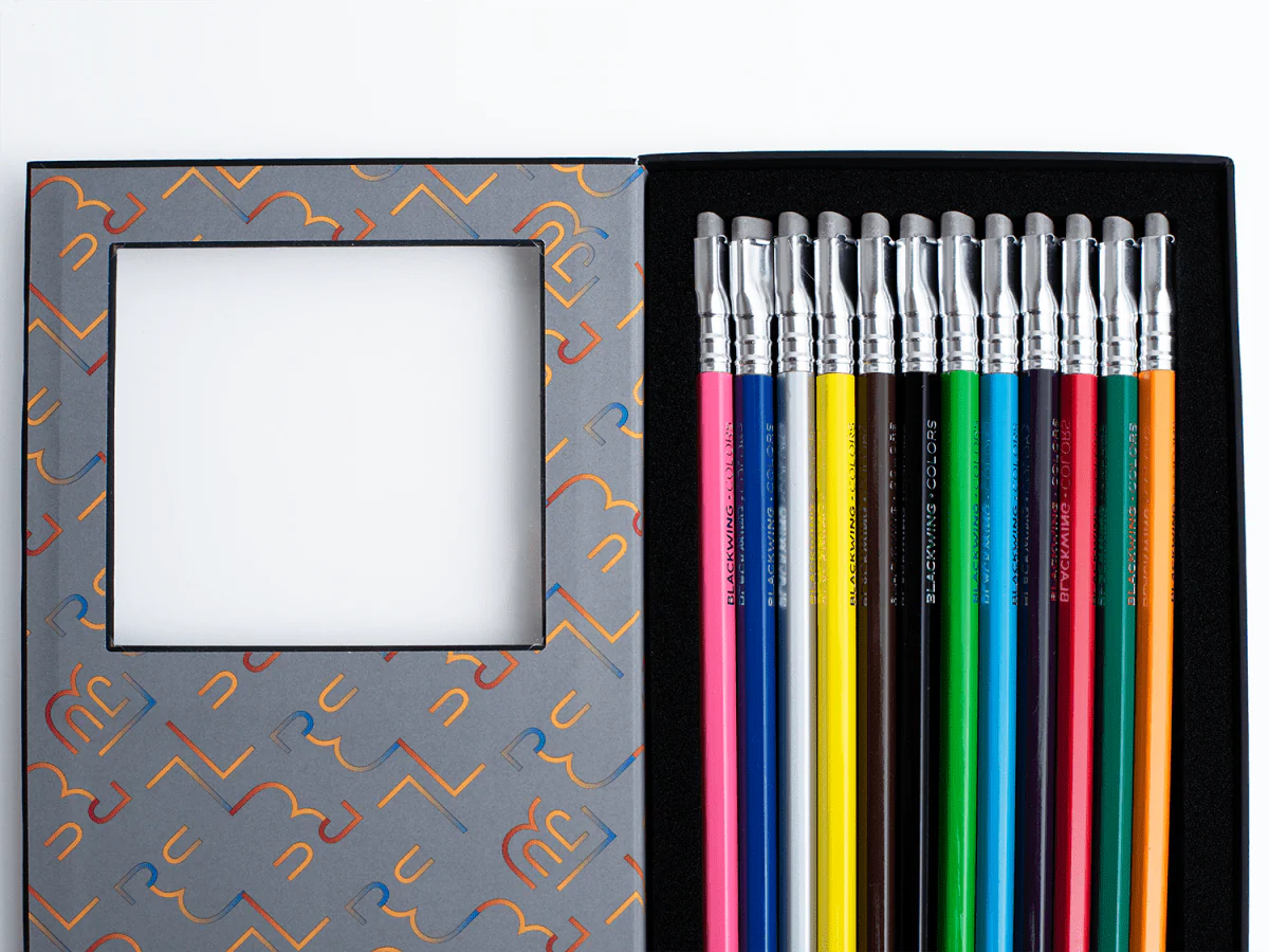 Blackwing Colors – Set de 12 colores con Goma de Borrar