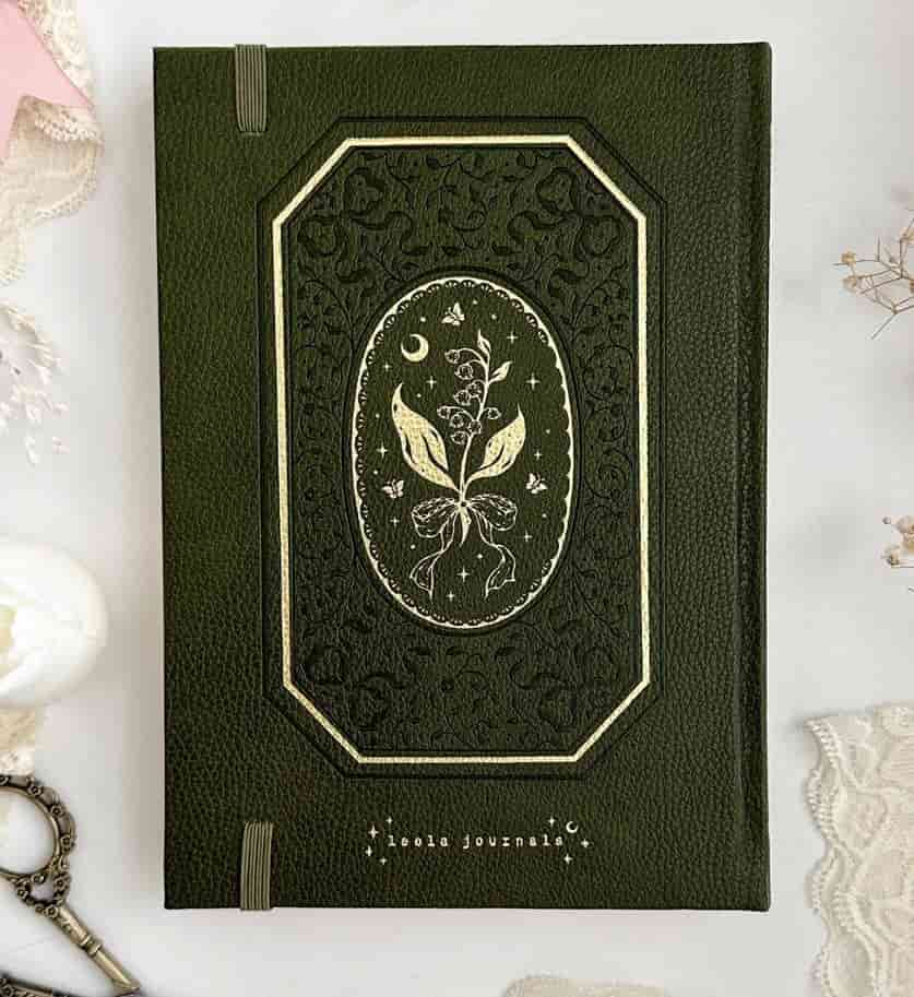 Leela Journals - Cuaderno A5 Puntos - Libro hechizos Lily of the Valley