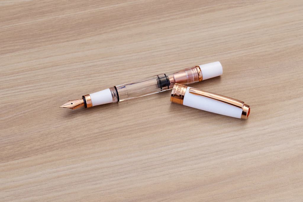 TWSBI - Pluma Estilográfica Diamond 580 - White RoseGold II