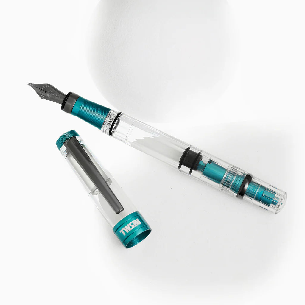TWSBI - Pluma Estilográfica Diamond 580 ALR - Caribbean with Onyx