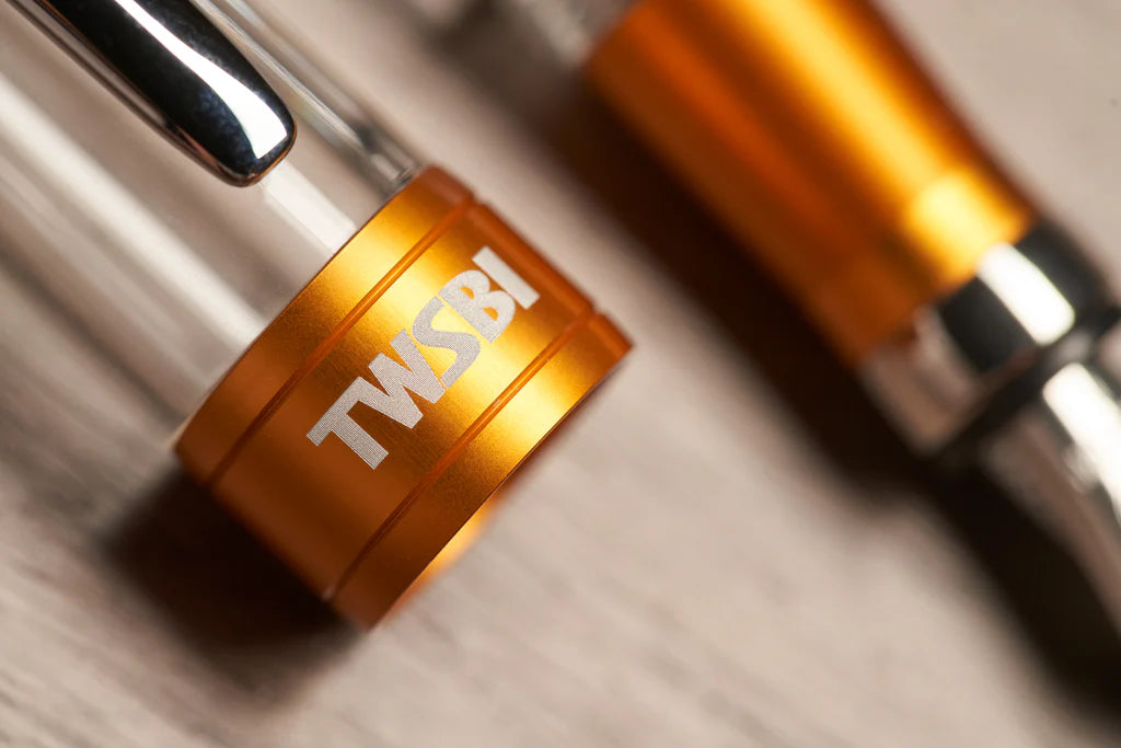 TWSBI - Pluma Estilográfica Diamond 580 ALR - Sunset Yellow