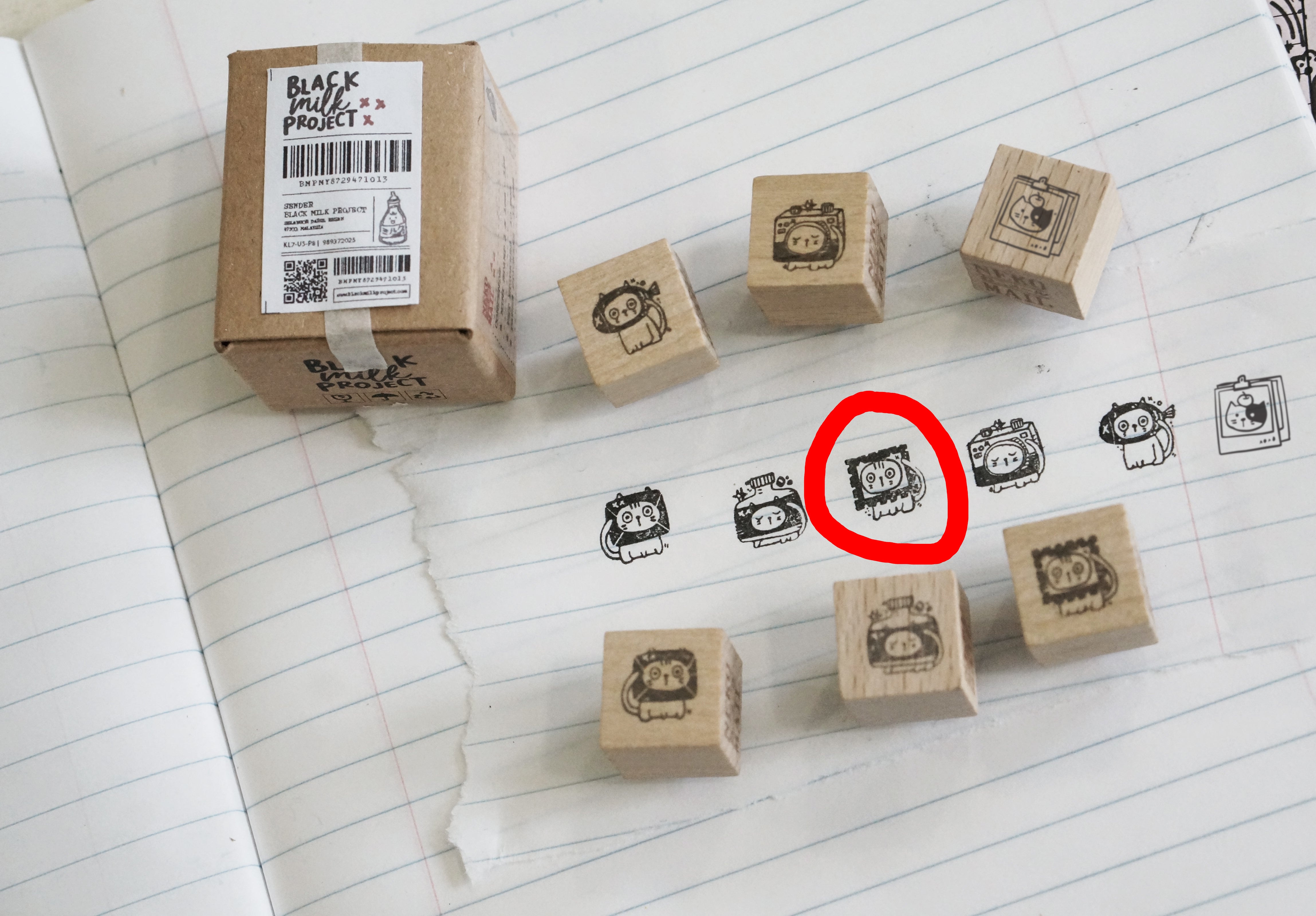 Black Milk Project - Set de 10 Pegatinas PET + Mini Sello STAMP - Neko Mail