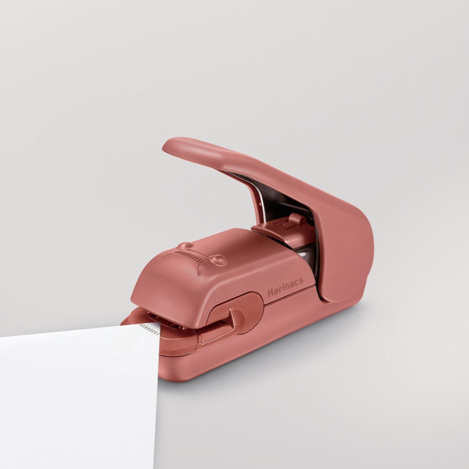 Kokuyo - Grapadora sin grapas - Salmon Pink - Harinacs Press