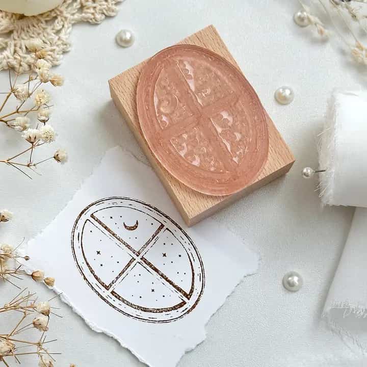 Leela Journals - Sello de madera - Ventana encantada