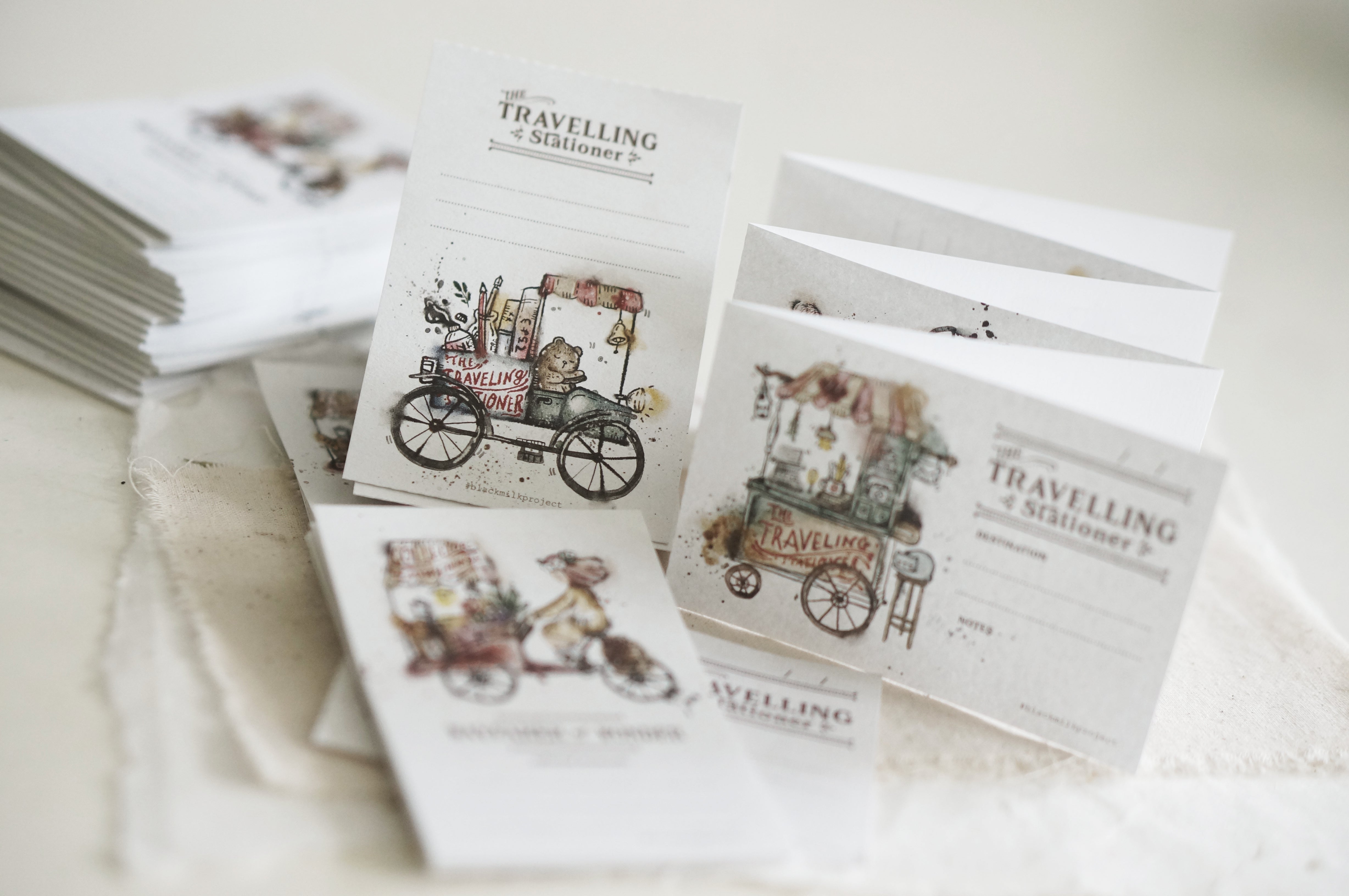 Black Milk Project - Set de 6 Notas Perforadas - Traveling Stationer