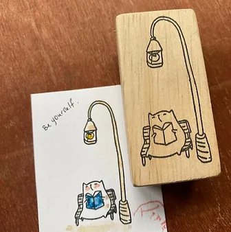 CatDoo - Sello de madera - Under the Light