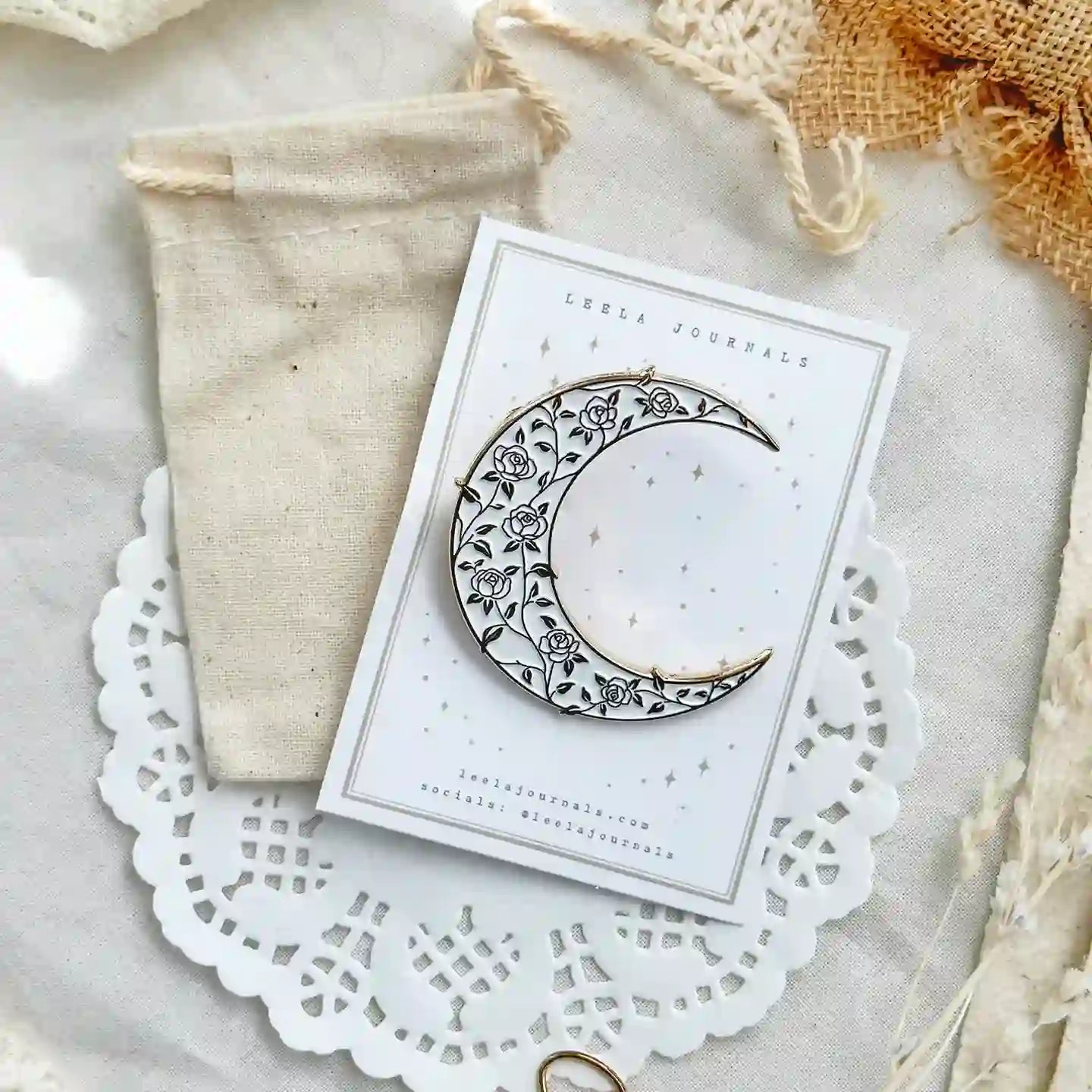 Leela Journals - Pinza Clip Esmaltado - Rose Moon