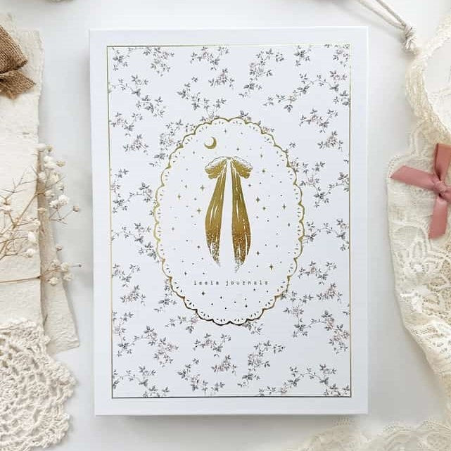 Leela Journals - Cuaderno A5 Puntos - Encaje y Rosas