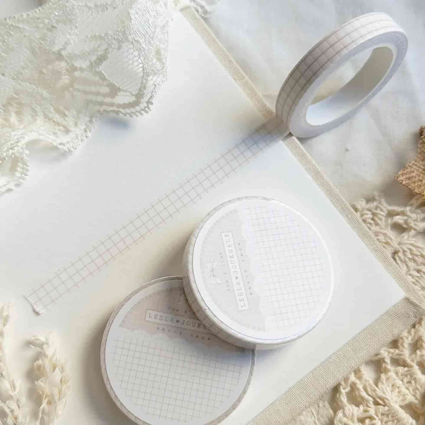 Leela Journals - Washi Tape 8mm - White Salmon Pink Grid