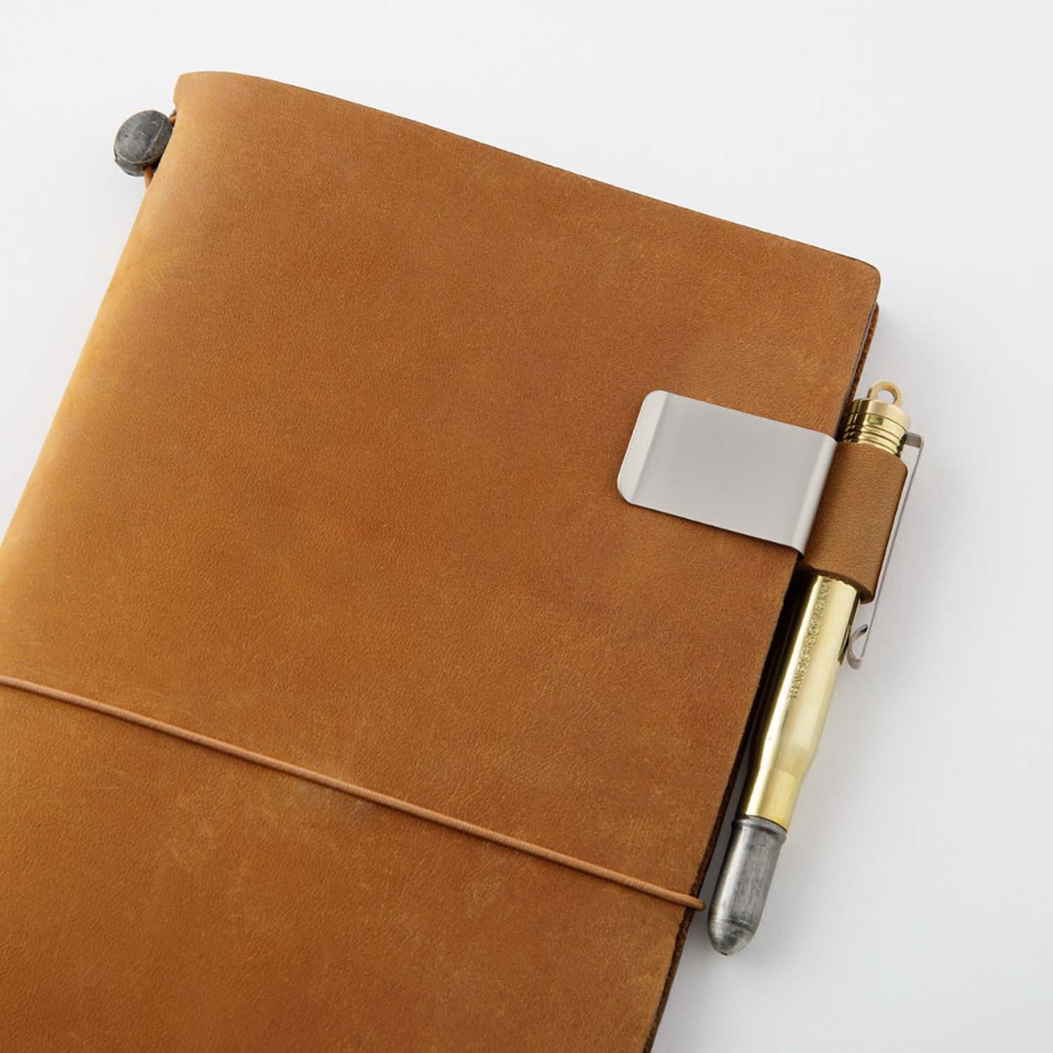 Traveler's Company - Sujeta Bolis Camel - Pen Holder M