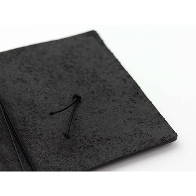 Traveler's Company - Traveler's Notebook Passport Black - Starter Kit