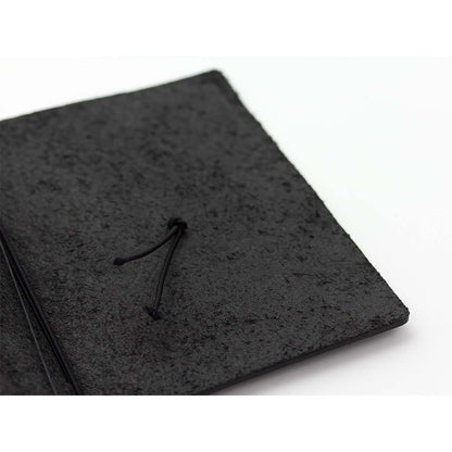 Traveler's Company - Traveler's Notebook Passport Black - Starter Kit