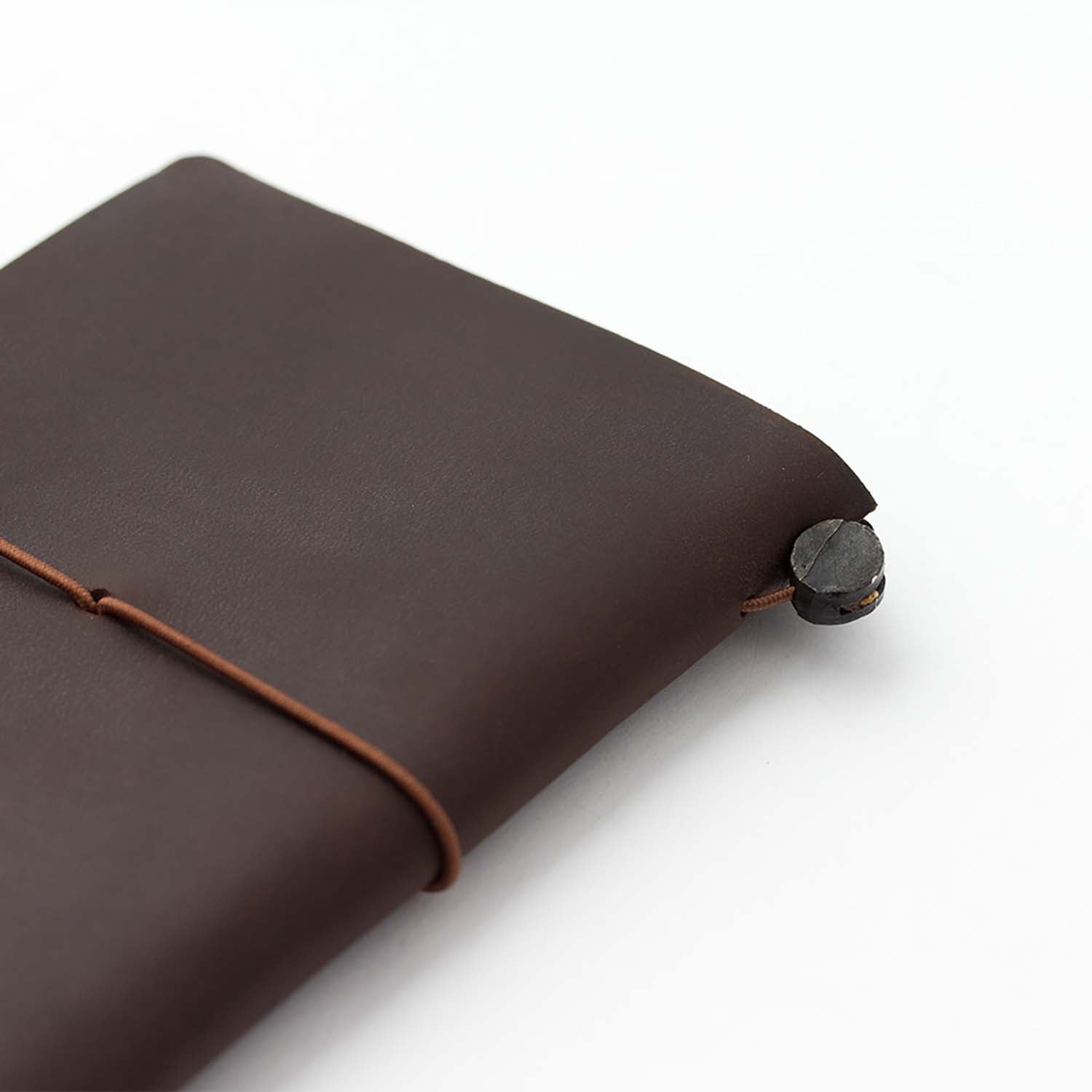 Traveler's Company - Traveler's Notebook Passport Brown - Starter Kit