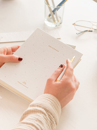 The Great Moustache - Cuaderno Entelado A5 - White Lotus Edition