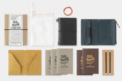 Traveler's Company - Traveler's Notebook Tamaño Tarjeta - Negro - Set 20th Anniversary