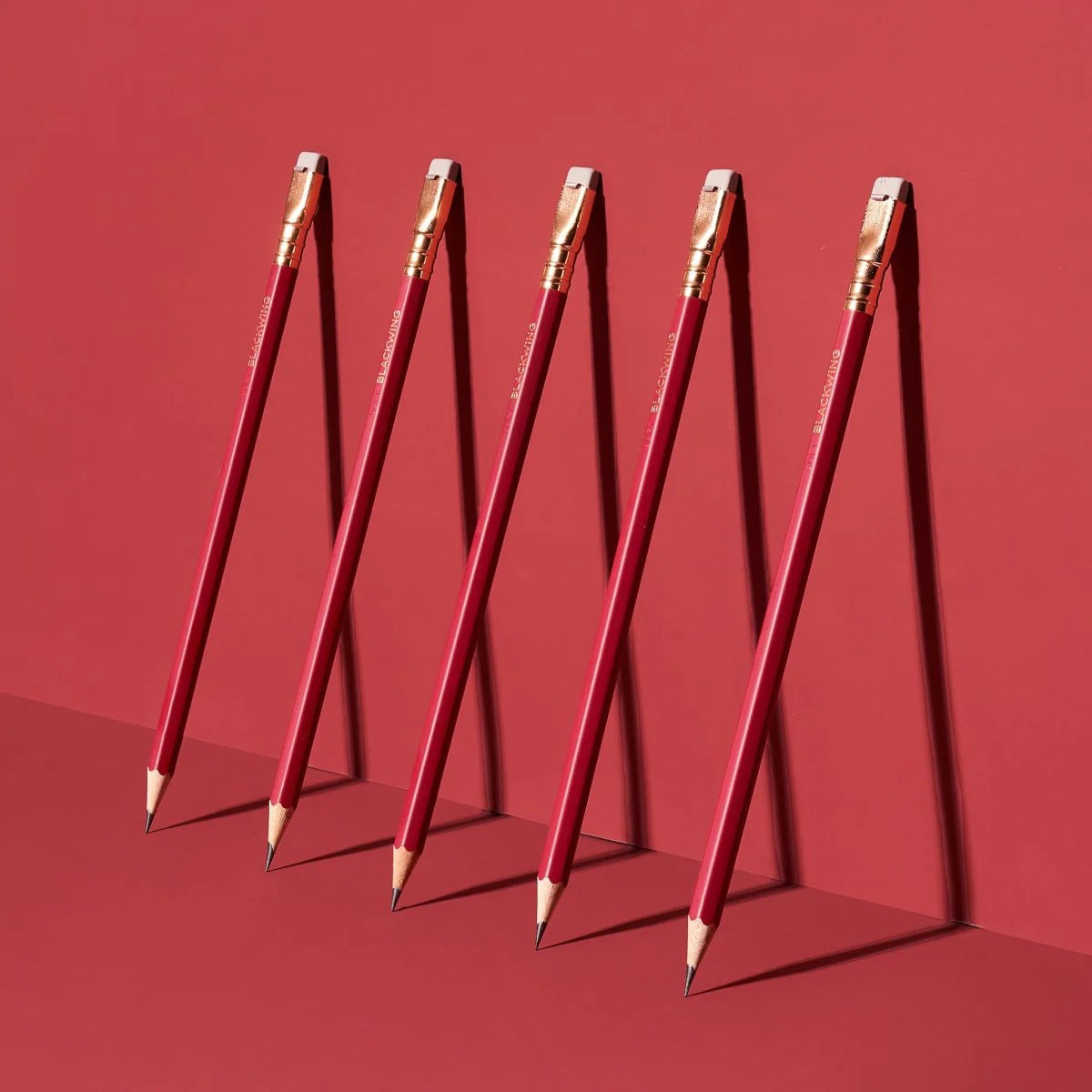 Blackwing Matte Red – Caja 12 uds Lápiz – Grafito Suave (4B)