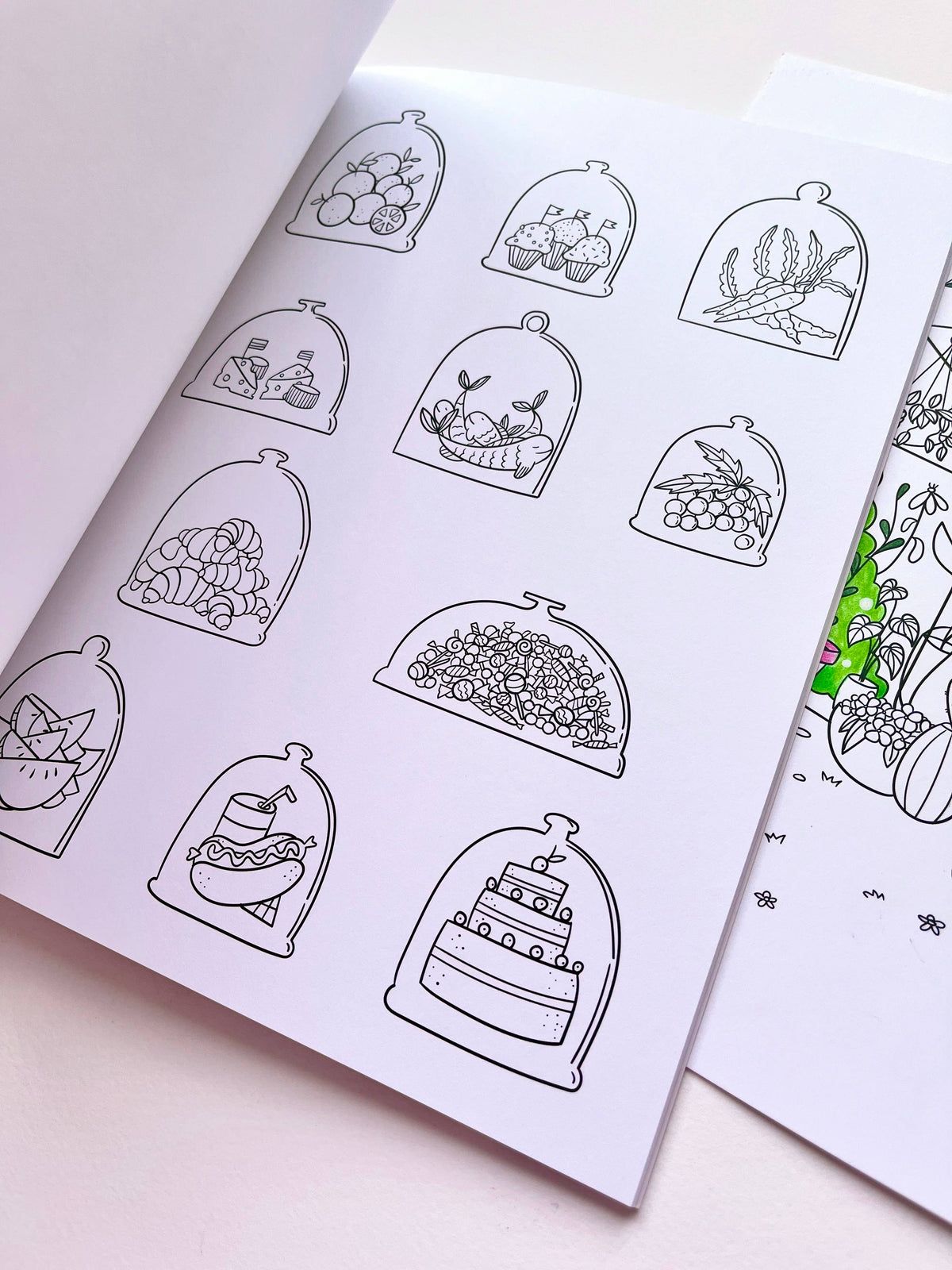 Nikki Dotti - Libro para colorear