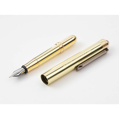 Traveler's Company - Pluma Estilográfica - SOLID BRASS