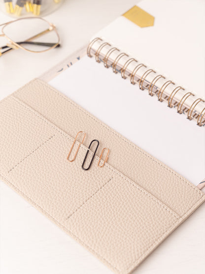 The Great Moustache - Funda Cuaderno A5 - Stay Focused