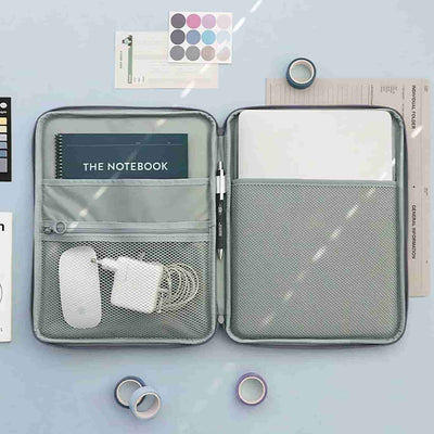 ICONIC - Funda para portátil A4 (13 pulgadas) - Blue - Cottony