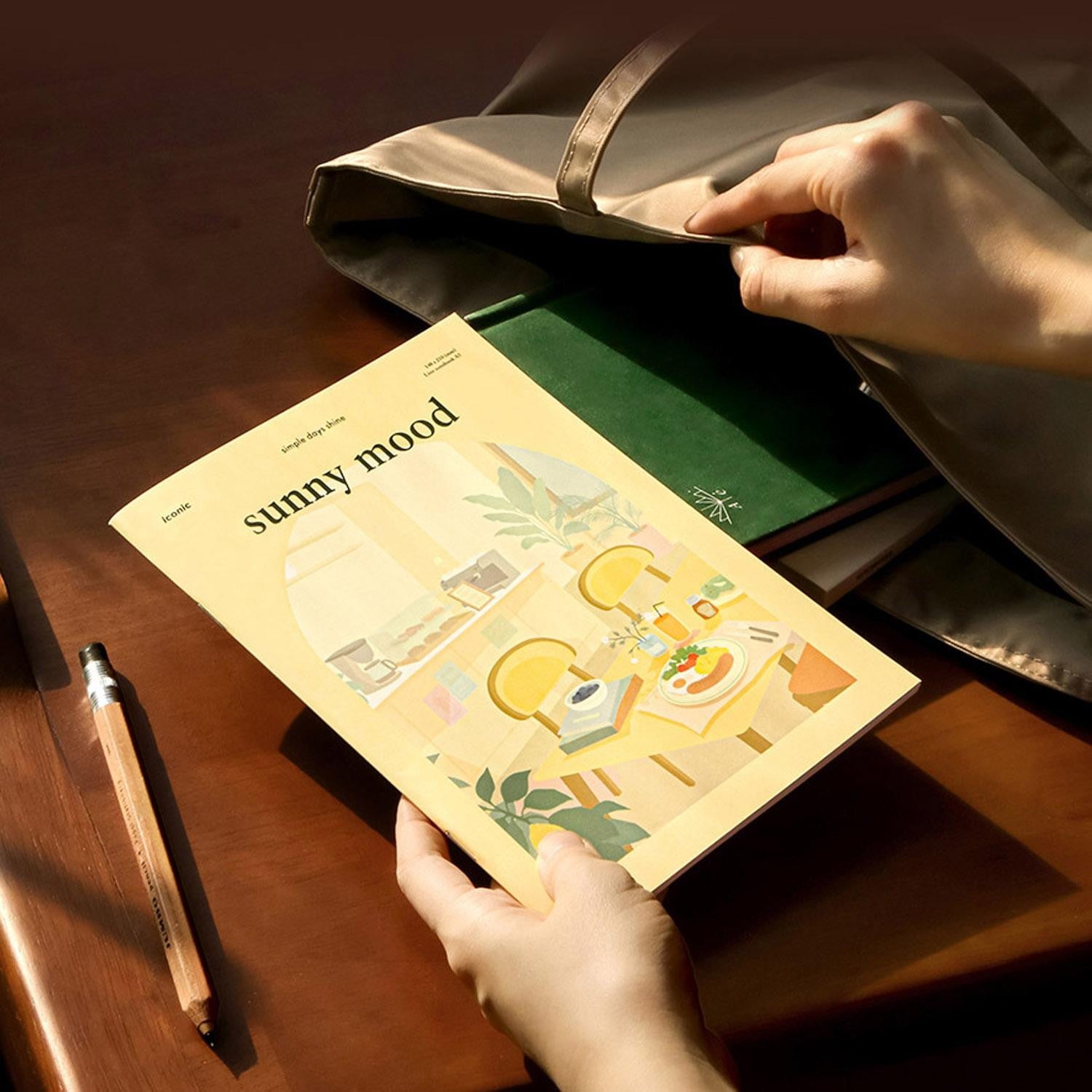ICONIC - Cuaderno Rayas A5 - Sunny Mood - HARU