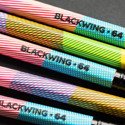 [EDICIÓN LIMITADA] Blackwing Volumes 64 – Caja 12 uds Lápiz – Grafito Firme (2B)