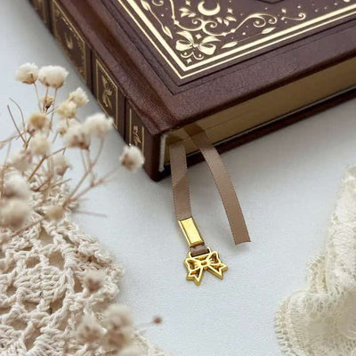 Leela Journals - Cuaderno B5 Puntos - Libro hechizos y rosas