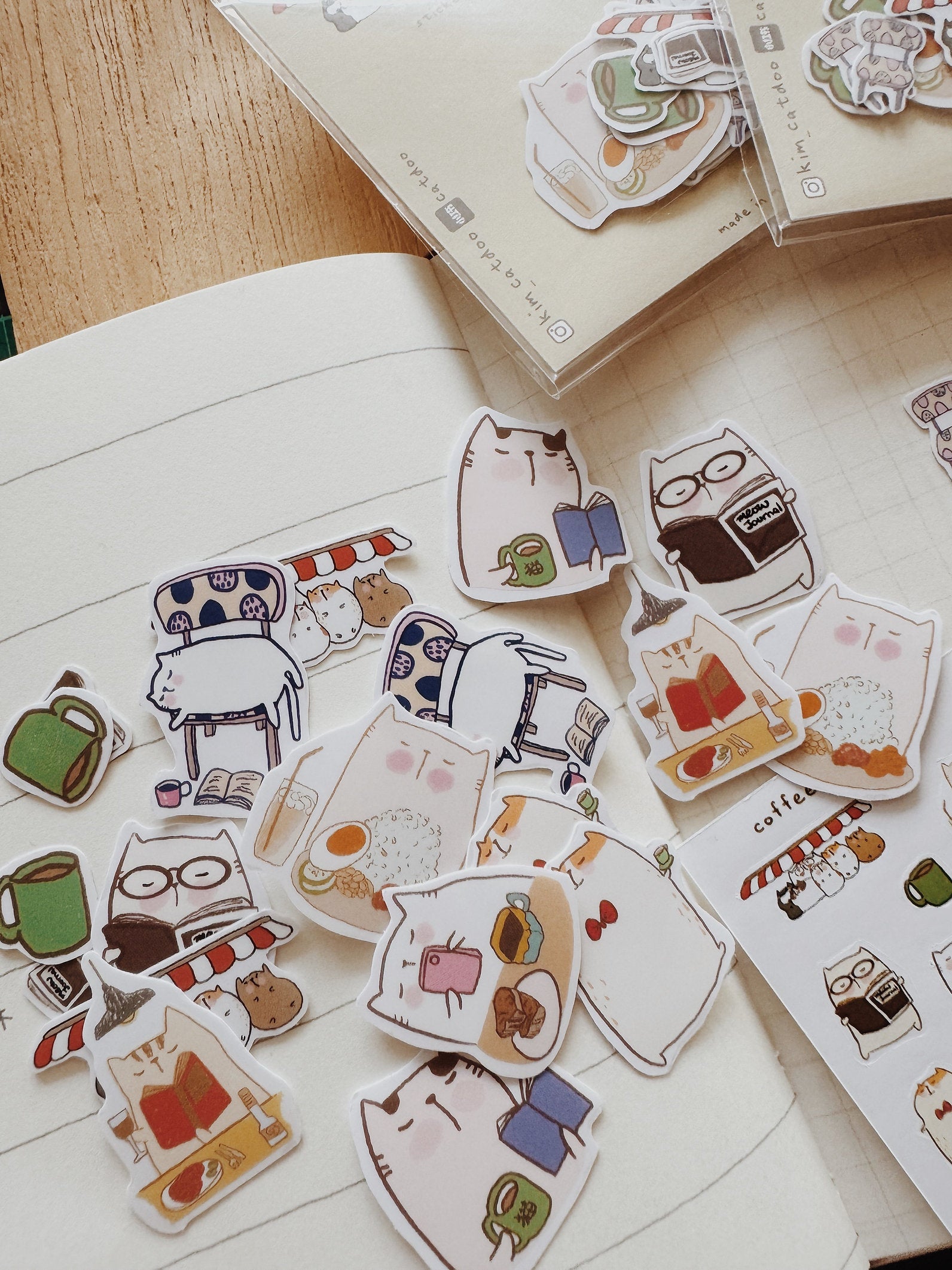 CatDoo - Pegatinas Die Cut - Coffee x Book and me!