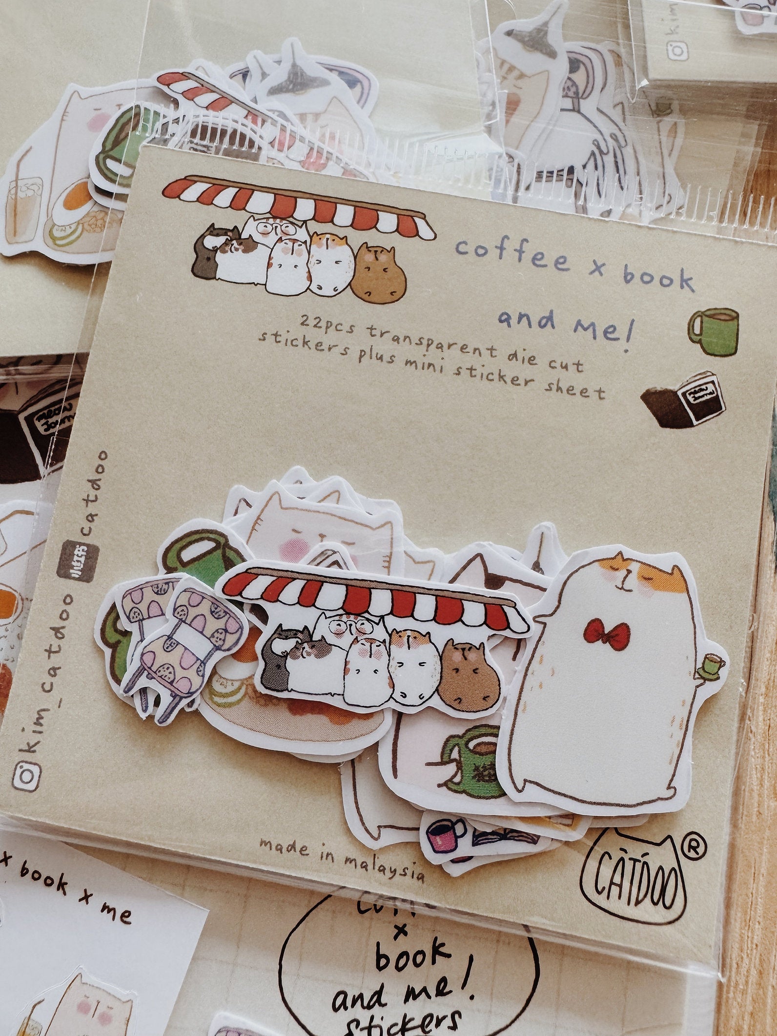 CatDoo - Pegatinas Die Cut - Coffee x Book and me!
