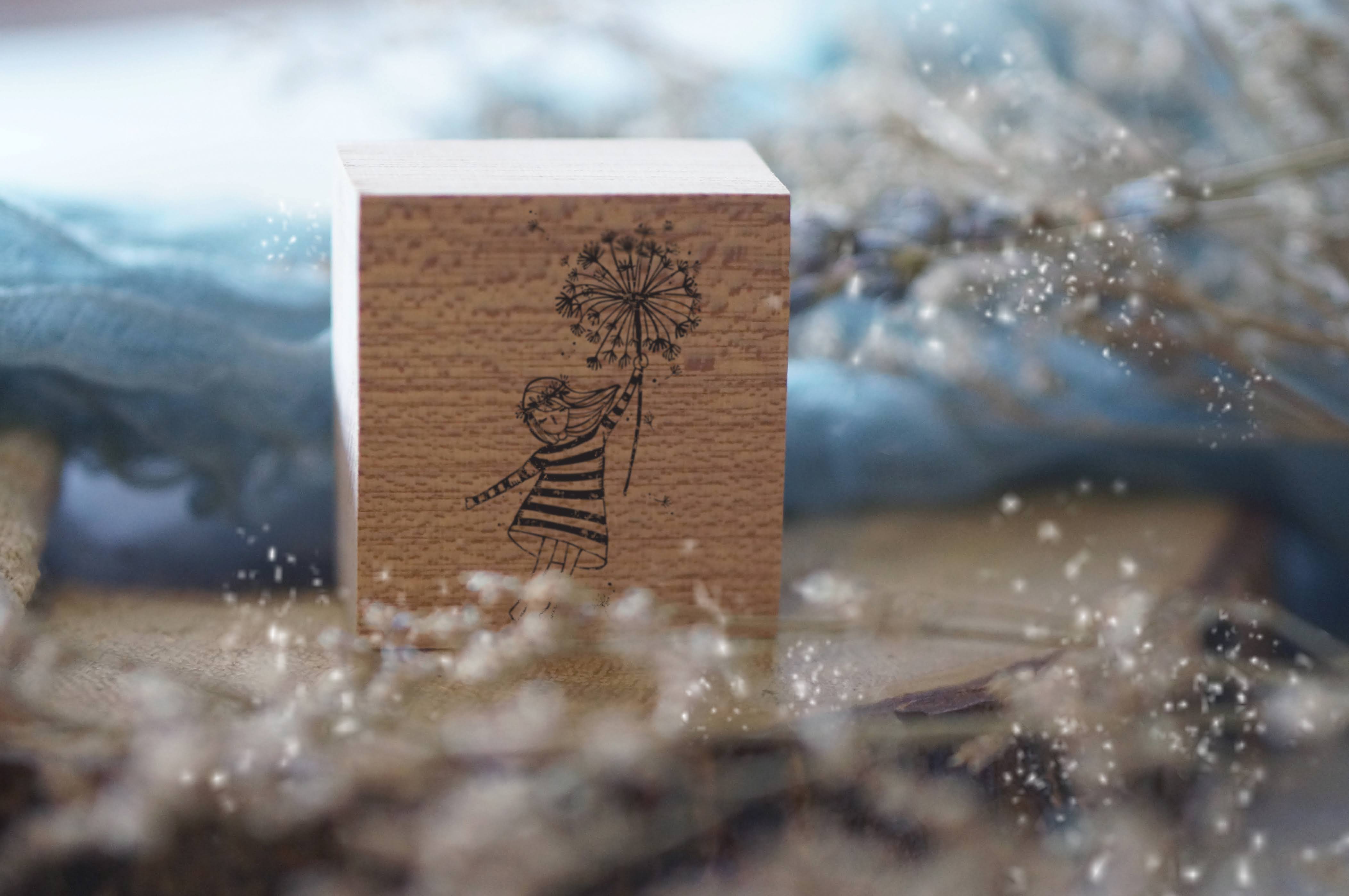 Black Milk Project - Sello de madera - Dandelion
