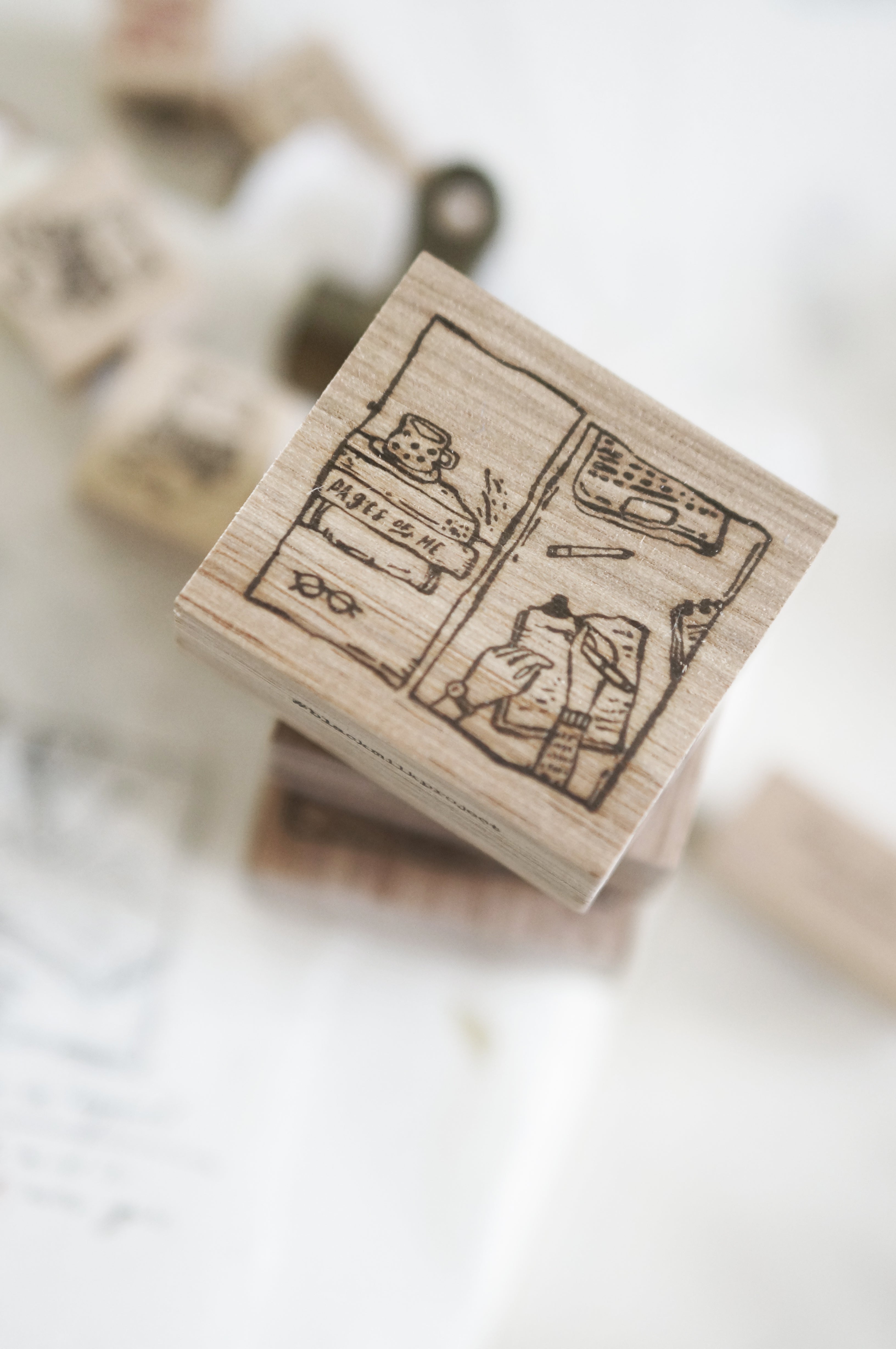 Black Milk Project - Sello de madera - Quiet Days - Pages of me