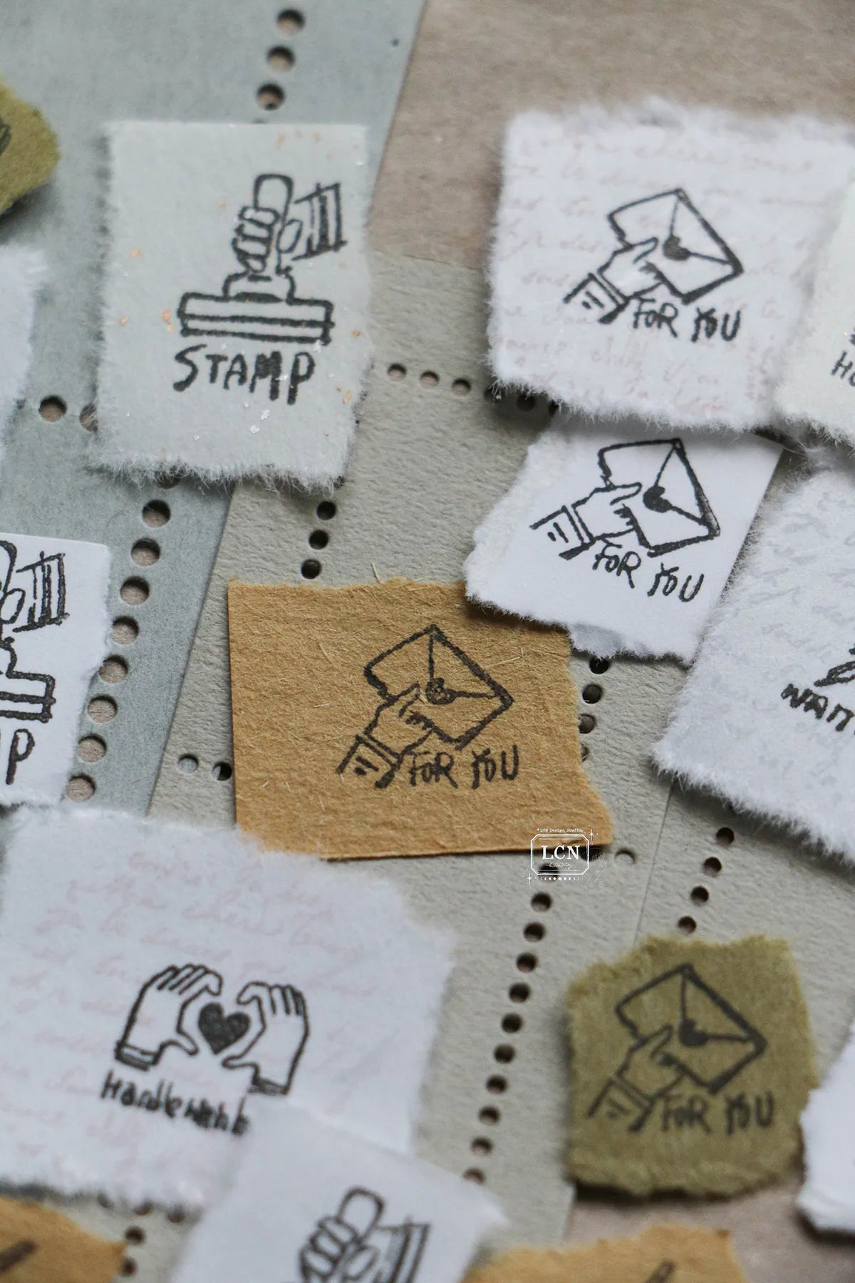 LCN - Set 4 Sellos de Madera - Tiny Signs
