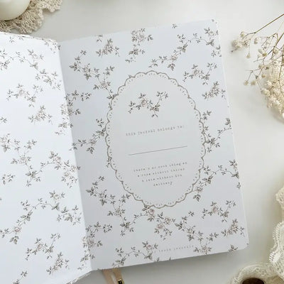 Leela Journals - Cuaderno B5 Puntos - Encaje y Rosas
