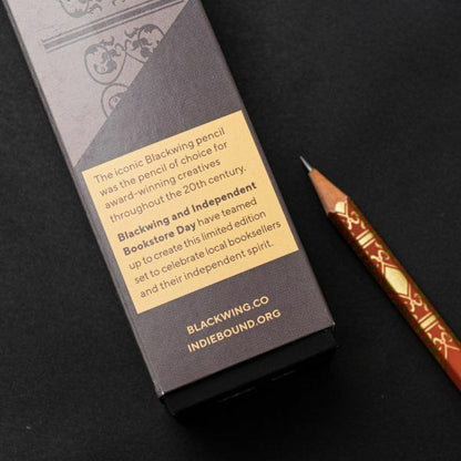 [EDICIÓN LIMITADA] Blackwing Independent Bookstores – Caja 12 uds Lápiz – Grafito Firme (2B)