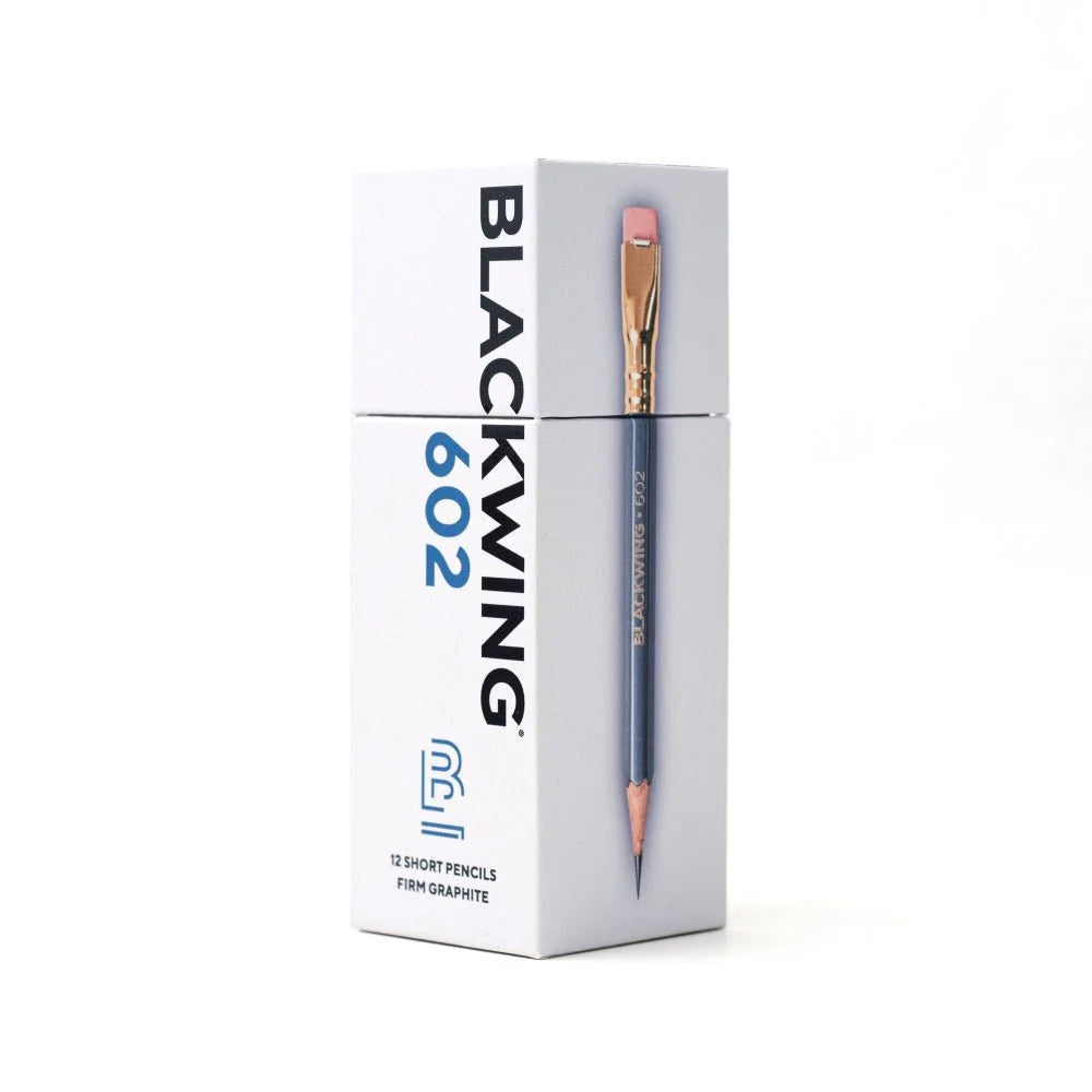 Blackwing 602 Short – Caja 12 uds Lápiz – Grafito Firme (2B)