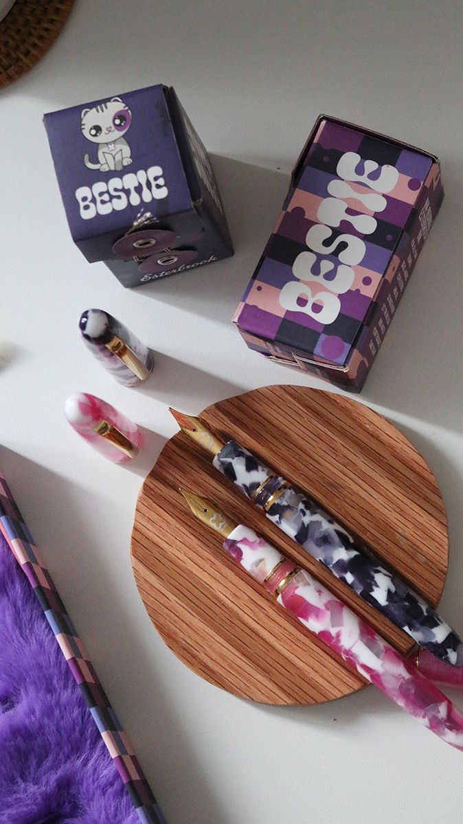 EsterBrook - Pluma Estilográfica - ESTIE BESTIE