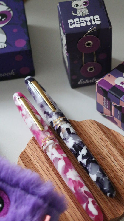 EsterBrook - Pluma Estilográfica - ESTIE BESTIE